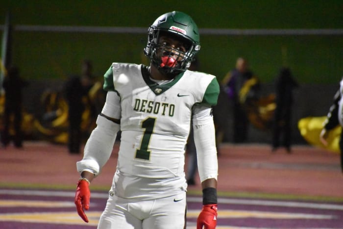 cody thorn texas high school football desoto cedar hillDeondraeRidenJr